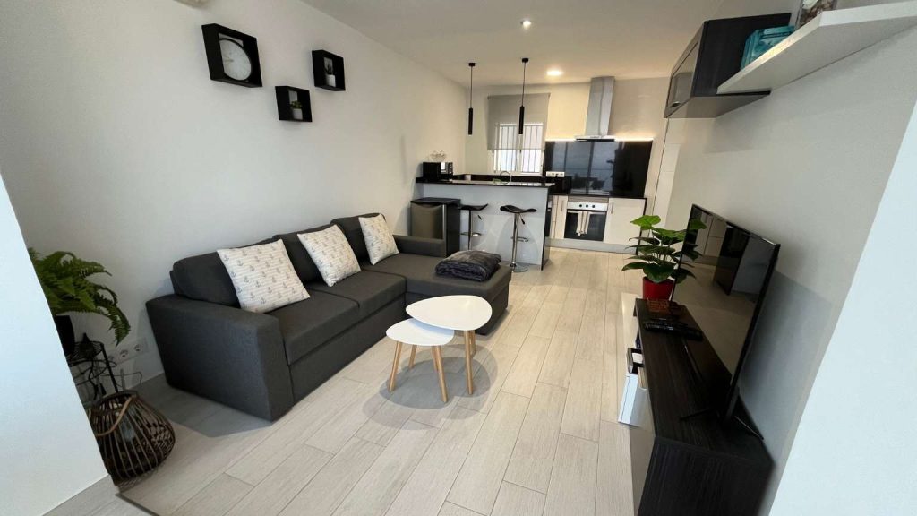 Looking for a special vacation apartment in Costa Brava Live a unique getaway